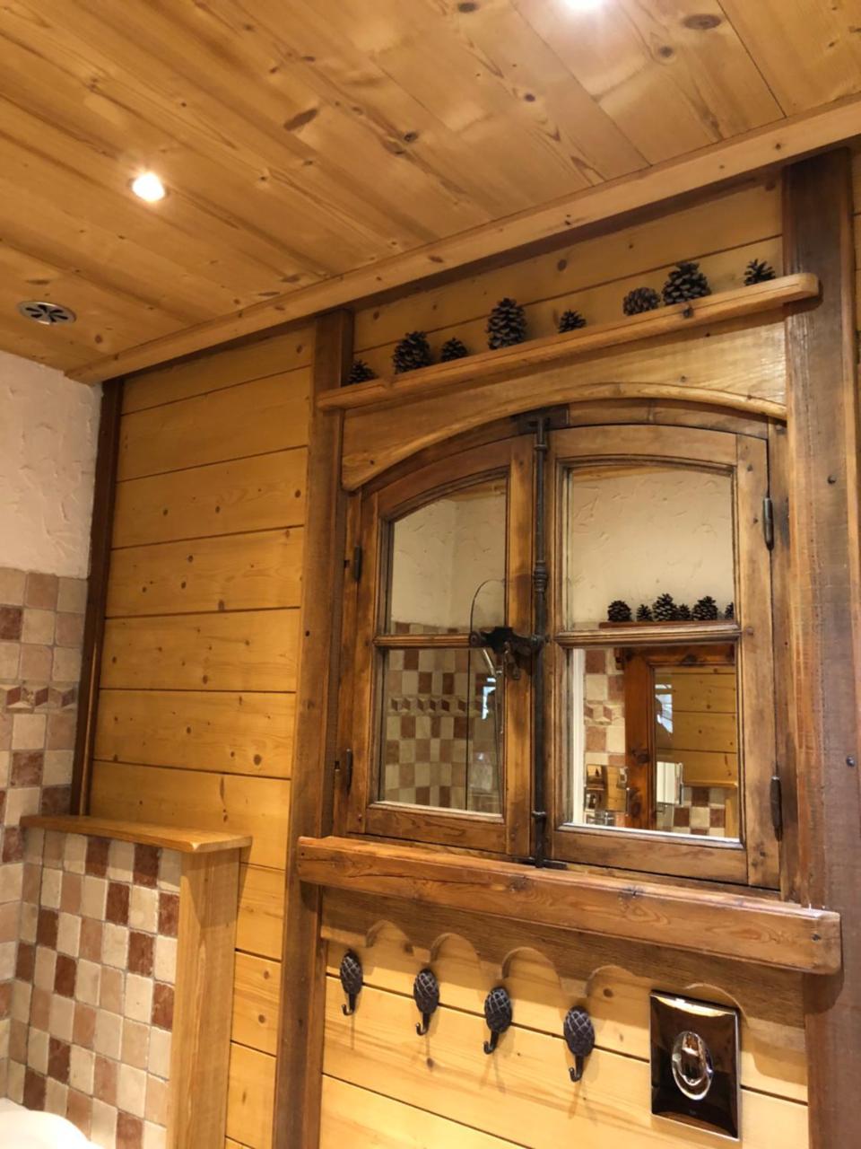 Hotel Restaurant De La Chaussee Briançon Exteriér fotografie