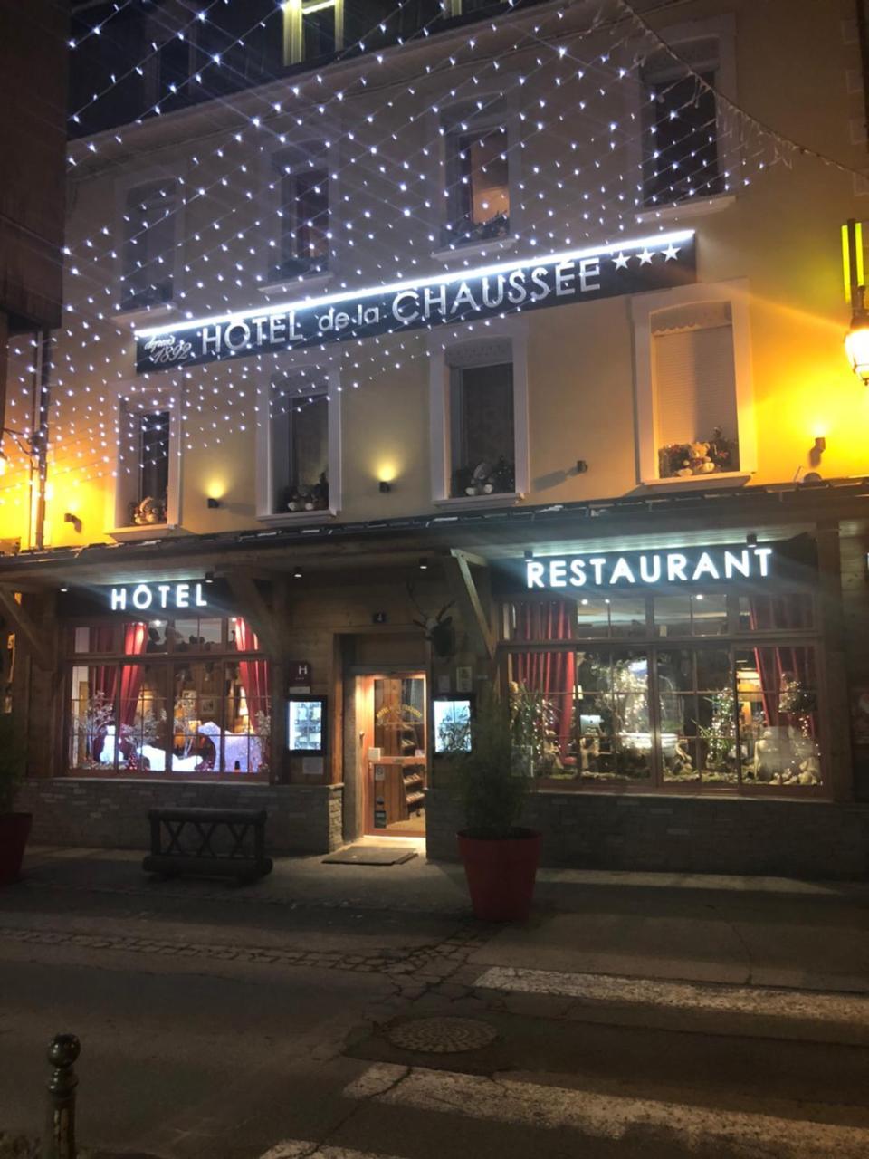 Hotel Restaurant De La Chaussee Briançon Exteriér fotografie